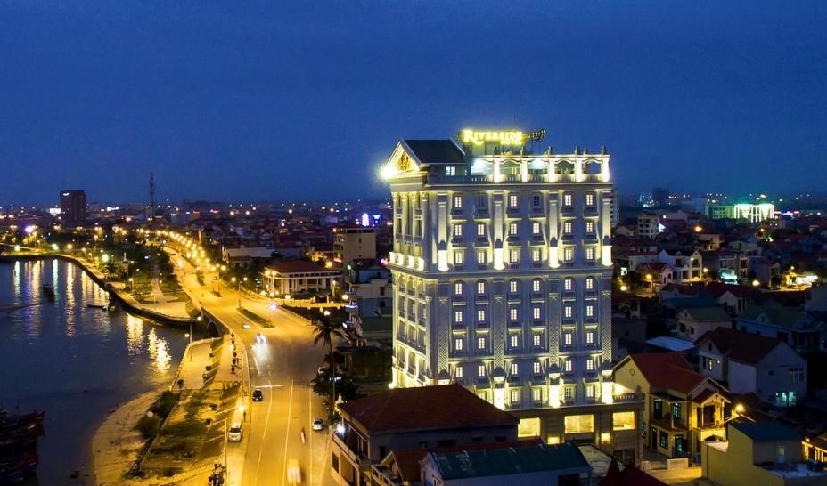 Riverside Hotel Quang Binh Dong Hoi Exterior foto